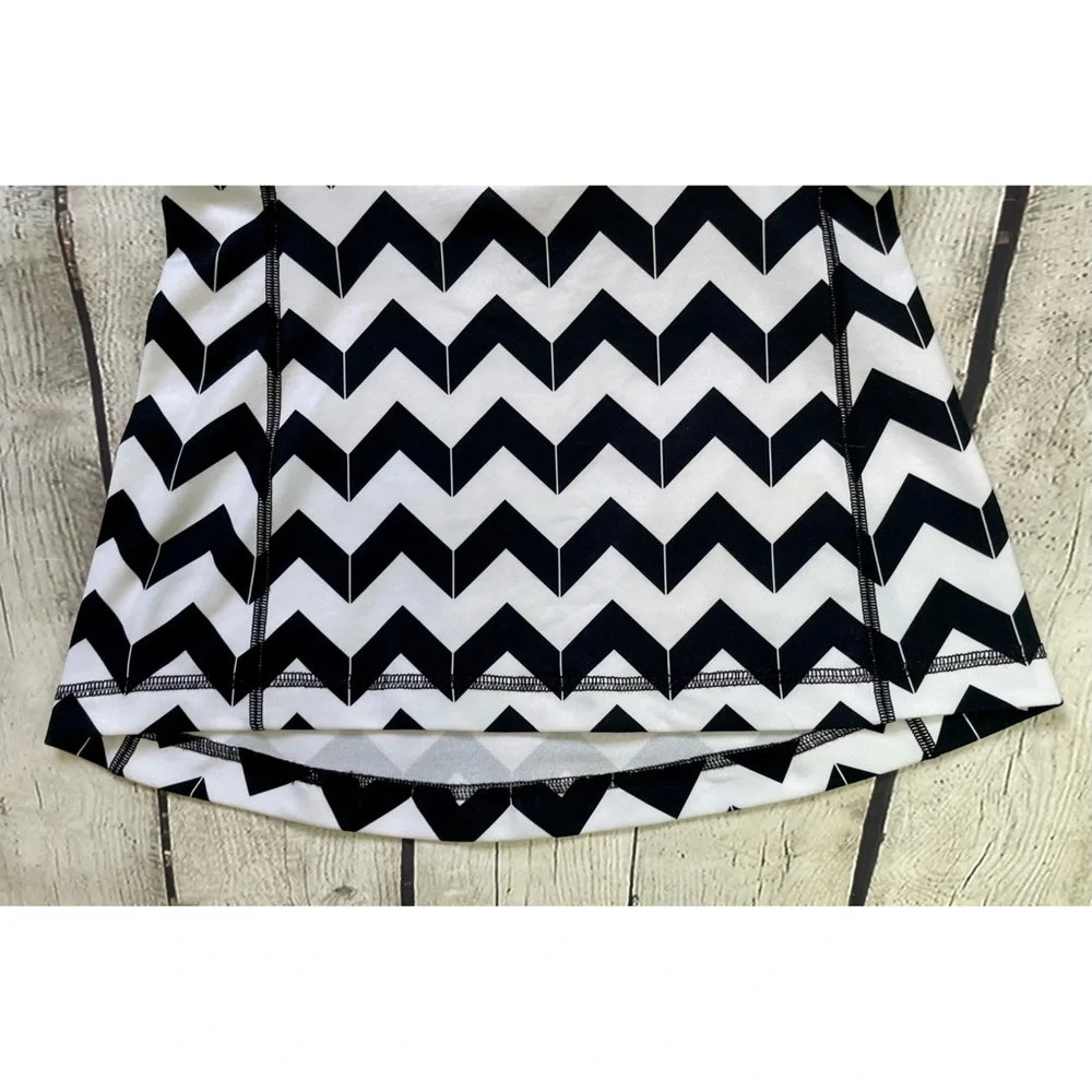 Lululemon Chevron Arrow Scoop Neck Tank